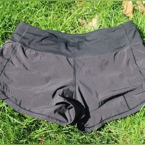 Lululemon Speed Up Shorts size 4 Reg Women’s: discontinued style